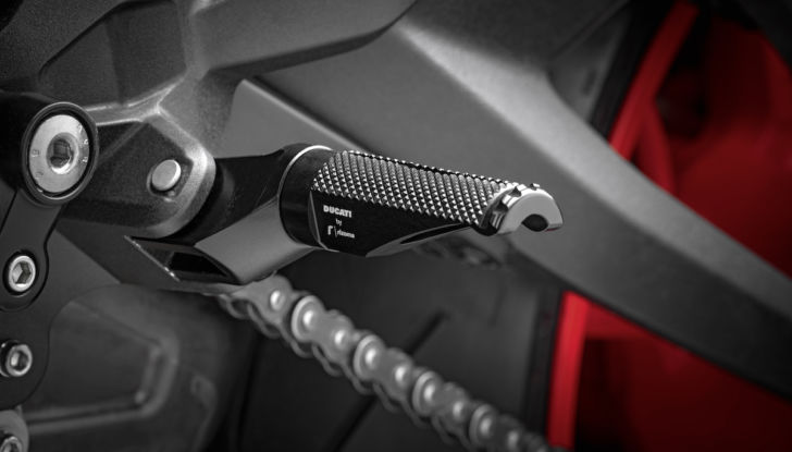 Ducati: arriva il set per personalizzare la Monster - Foto 6 di 6