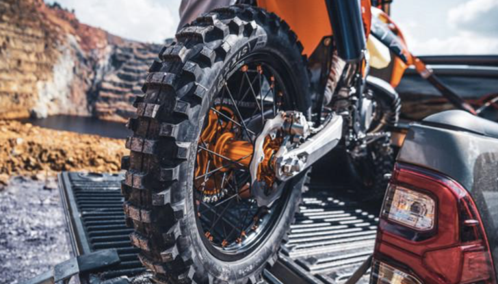 KTM presenta la nuova gamma enduro EXC 2022 - Foto 11 di 15