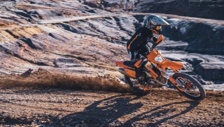 KTM presenta la nuova gamma enduro EXC 2022 - Foto 2 di 15
