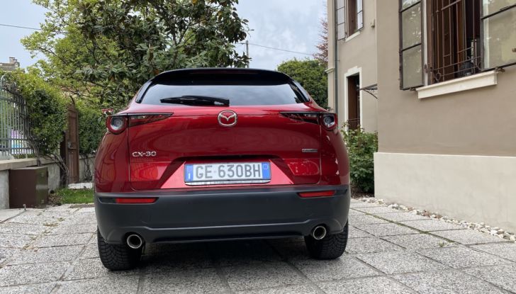 Mazda CX-30 prova su strada della Mild Hybrid da 186 CV - Foto 3 di 11
