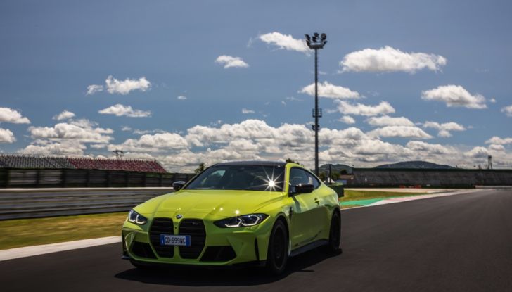 [VIDEO] BMW Driving Experience, test drive in pista a Misano con M3 ed M4 - Foto 32 di 47