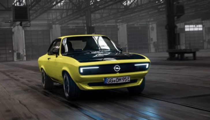 Opel Manta elettrica 2025