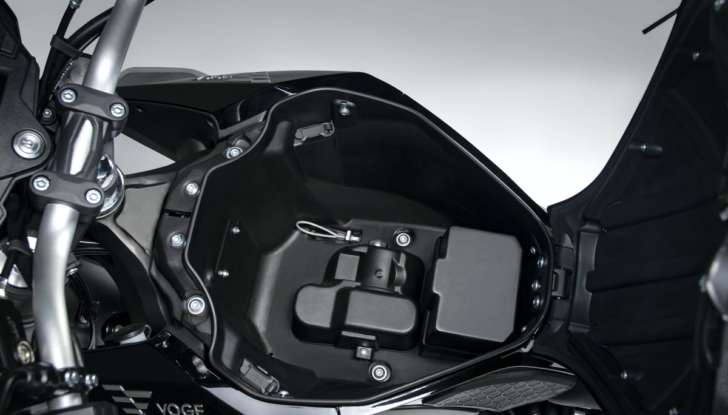 Voge ER10: piccola, sportiva ed elettrica - Foto 4 di 21