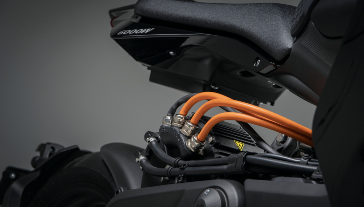 Voge ER10: piccola, sportiva ed elettrica - Foto 6 di 21