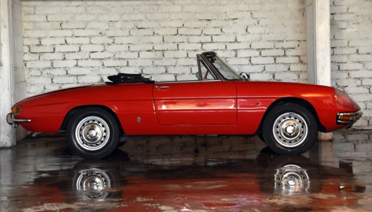 Alfa Romeo Spider Duetto
