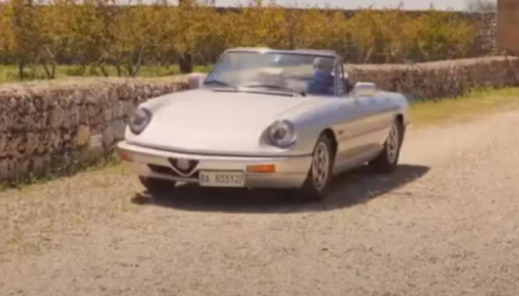 Alfa Romeo Spider Duetto