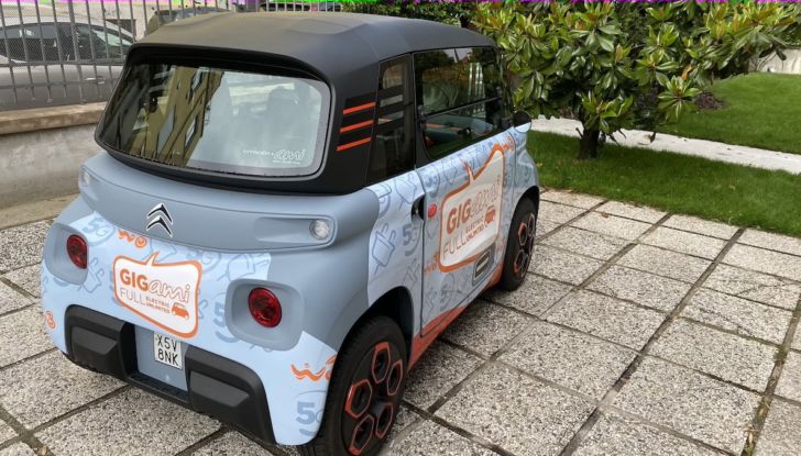 Citroen fa coppia con WindTre per il debutto italiano della Ami - Foto 8 di 12