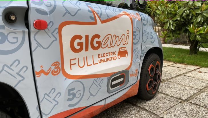 Citroen fa coppia con WindTre per il debutto italiano della Ami - Foto 9 di 12