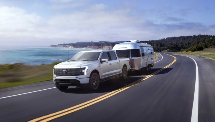 Ford F-150 Lightning 2021