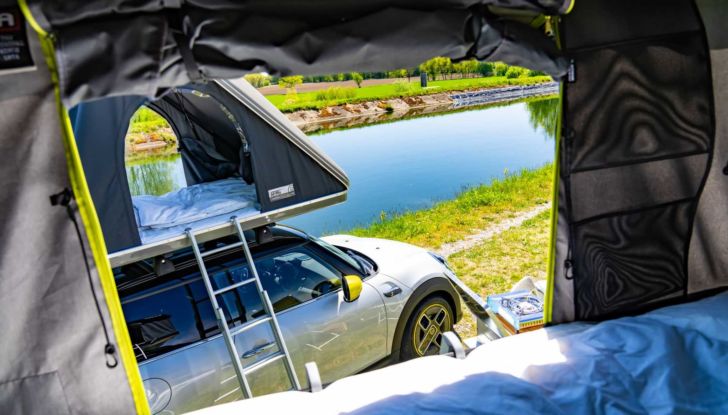 Mini Cooper SE Countryman tenda campeggio