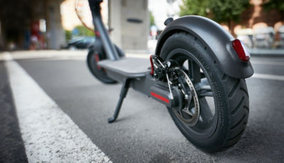 Guida alla micromobilità: serve l'assicurazione per circolare in monopattino?