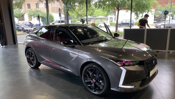 Nuova DS4 2021: la berlina francese con prezzi da 29.500 Euro - Foto 1 di 8