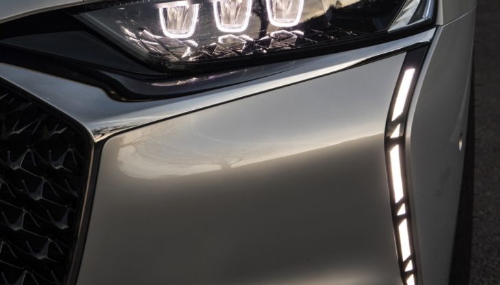 [VIDEO] Prova su strada DS 9 E-Tense, il Plug-In di classe da 225 a 360 cavalli di potenza - Foto 26 di 31