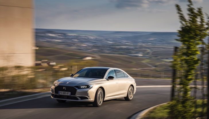 [VIDEO] Prova su strada DS 9 E-Tense, il Plug-In di classe da 225 a 360 cavalli di potenza - Foto 7 di 31