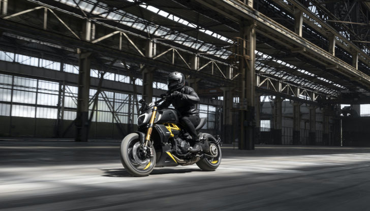 Ducati Diavel 1260 S anche in versione Black and Steel - Foto 4 di 9
