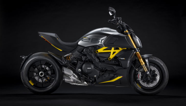 Ducati Diavel 1260 S anche in versione Black and Steel - Foto 7 di 9