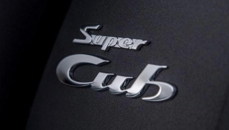 Honda Super Cub C125: le novità della versione 2022 - Foto 2 di 12