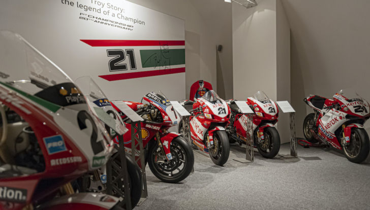 Museo Ducati: una mostra per celebrare i 20 anni dal primo mondiale di Bayliss - Foto 1 di 7