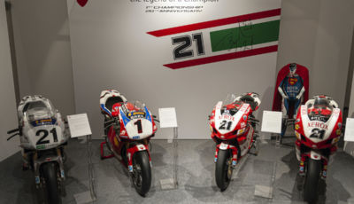 Museo Ducati: una mostra per celebrare i 20 anni dal primo mondiale di Bayliss