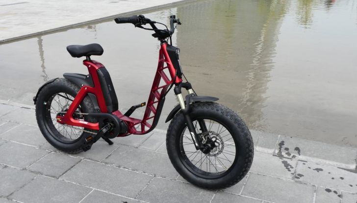 Fantic Issimo, la bici che si crede un ciclomotore - Foto 21 di 24