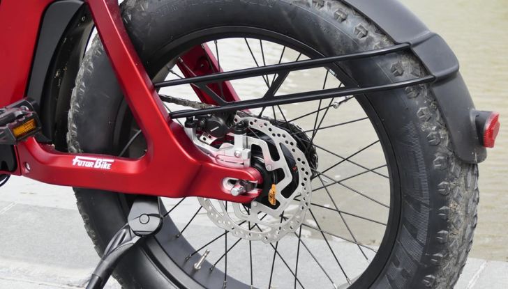 Fantic Issimo, la bici che si crede un ciclomotore - Foto 13 di 24