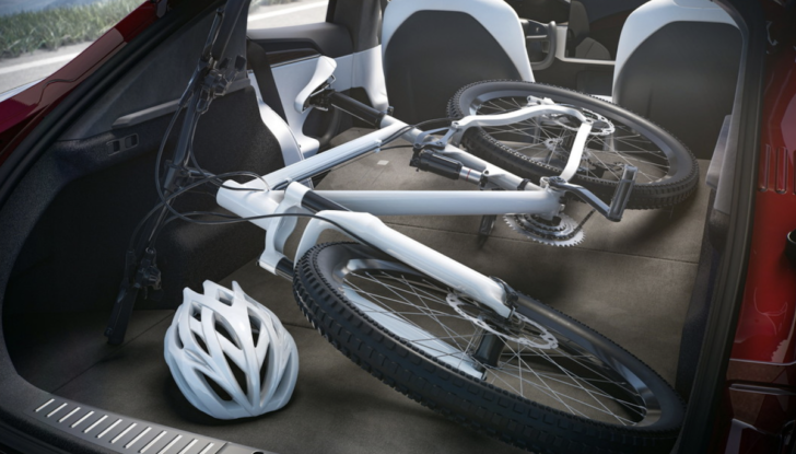 Tesla sposta la sede legale e operativa ad Austin, in Texas - Foto 16 di 19