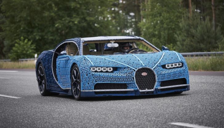 Bugatti Chiron Lego Technic