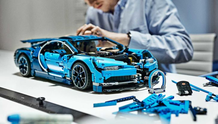 Bugatti Chiron Lego Technic