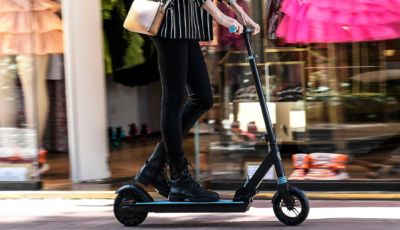 Monopattini elettrici: fuori dai centri abitati solo su piste ciclabili