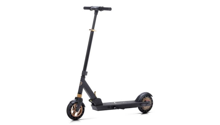 Lancia Ypsilon e-scooter