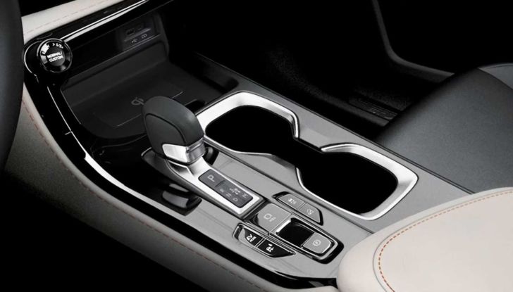 Lexus NX 2022 teaser