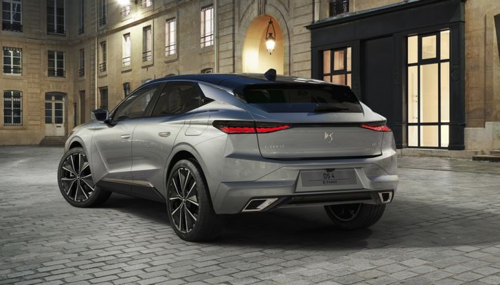 Nuova DS4 2021