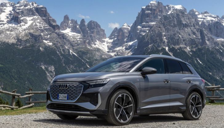 Prova su strada Audi Q4 E-Tron 50, ecco come va il SUV elettrico dei Quattro Anelli da 45.700 euro [VIDEO] - Foto 11 di 58