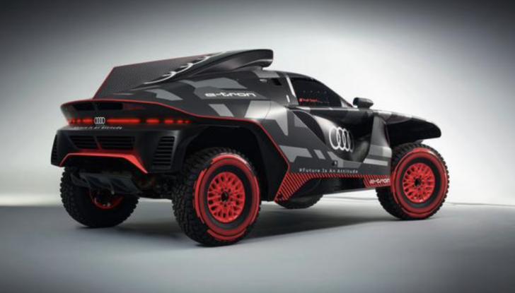 Audi: il futuro passa dal prototipo RS Q e-tron impegnato nella Dakar 2022 - Foto 2 di 20