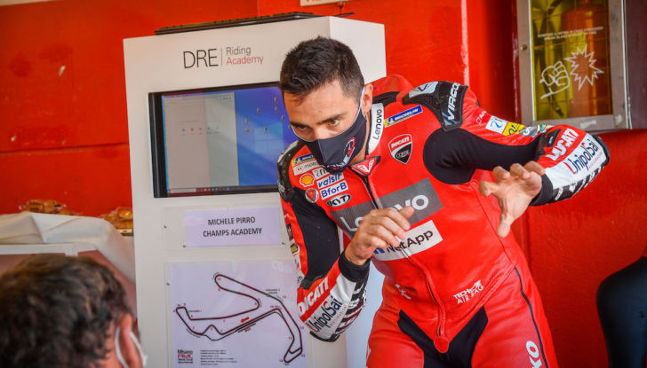 DRE Champs Day: con Ducati si può correre accanto ai campioni della Superbike - Foto 3 di 9
