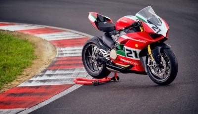 Ducati: arriva la Panigale V2 per omaggiare Troy Bayliss