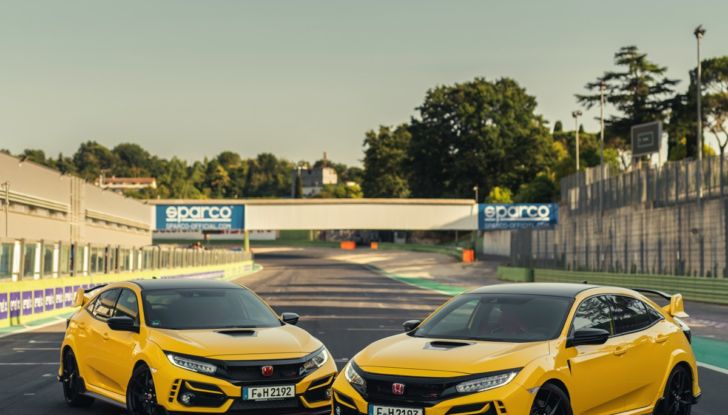 [VIDEO] Prova in pista Honda Civic Type R Limited Edition: un’arma da track day - Foto 3 di 18