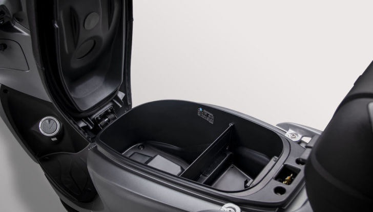 Kymco: presentata la nuova gamma People S 2021 - Foto 26 di 40