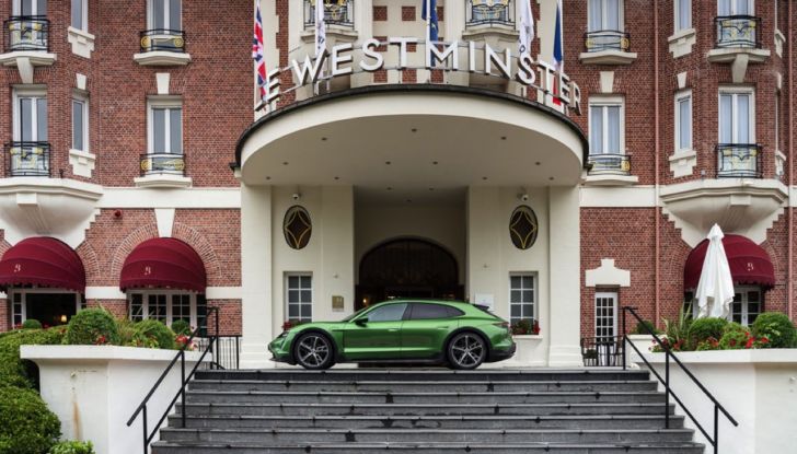 [VIDEO] Prova Porsche Taycan Cross Turismo: dalla pista al fuoristrada con 760 CV - Foto 19 di 37