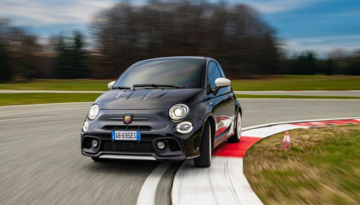 Abarth 695 Esseesse Collector's Edition