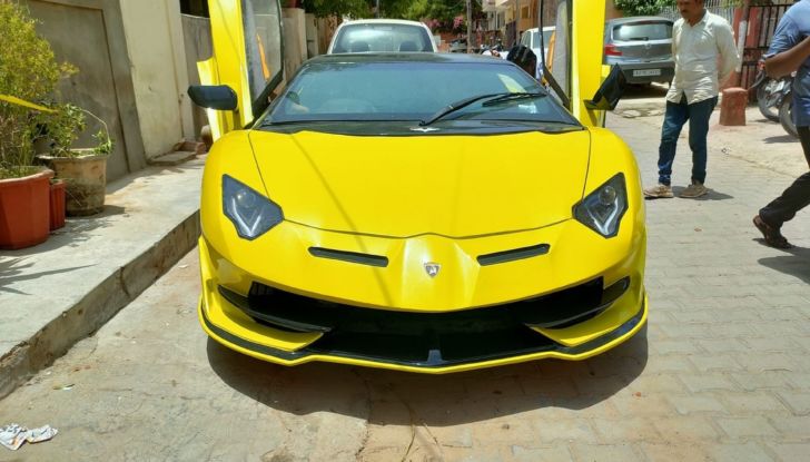 Honda Civic Lamborghini Aventador