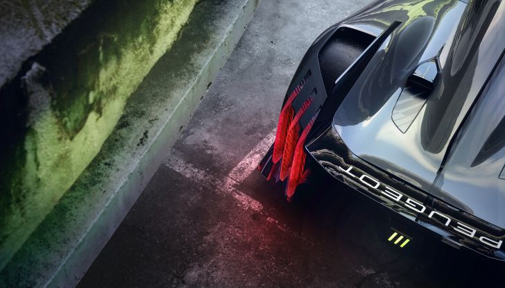Peugeot 9×8: l’hypercar francese correrà nel WEC 2022 - Foto 7 di 15