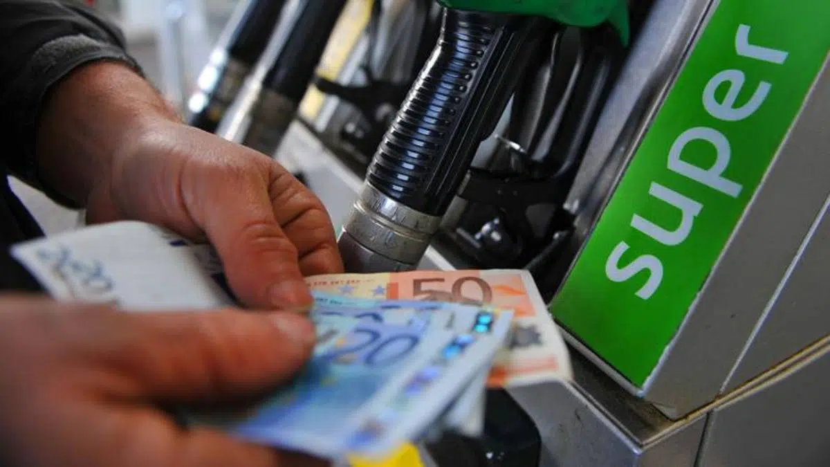 Prezzi aumento benzina diesel 2021