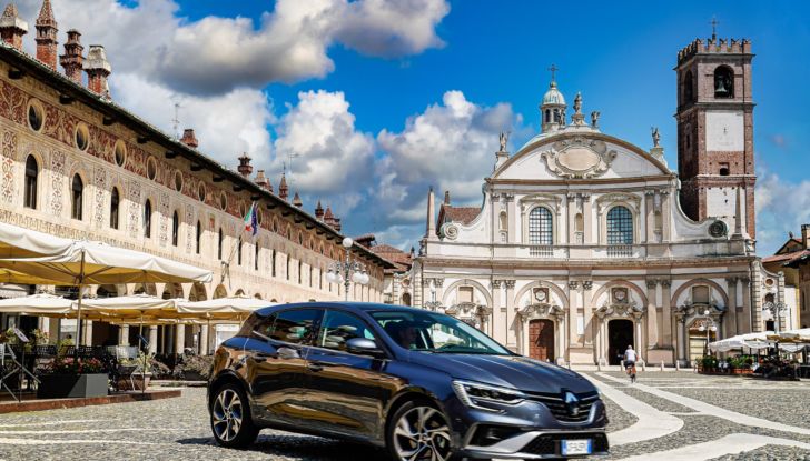 Renault Megane E-Tech Hybrid