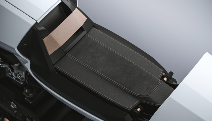 Biancaneve: la Honda CX 500 reinterpretata da Dotto Creations - Foto 7 di 10