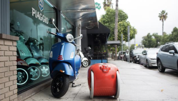 Piaggio: dal 2022 su moto e scooter nuovi sistemi di assistenza avanzata alla guida - Foto 1 di 4