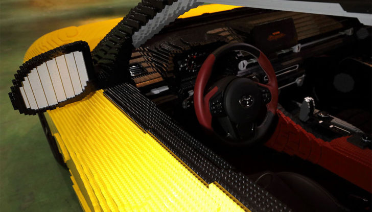 Una Toyota GR Supra fatta di Lego che si può guidare - Foto 10 di 10