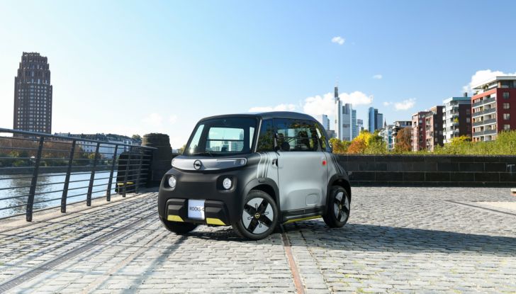 Opel Rocks-e: la microcar elettrica è ordinabile in Germania da 7.990 Euro - Foto 19 di 23