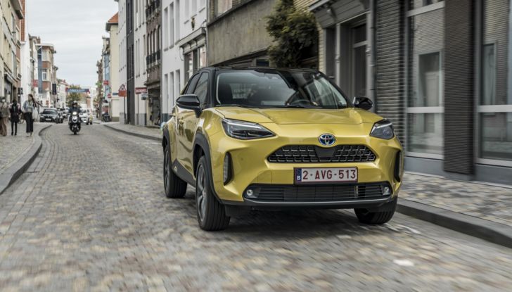 Toyota Yaris Cross: test drive su strada del nuovo SUV giapponese - Foto 16 di 29