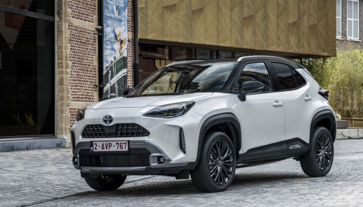 Toyota Yaris Cross: test drive su strada del nuovo SUV giapponese - Foto 10 di 29